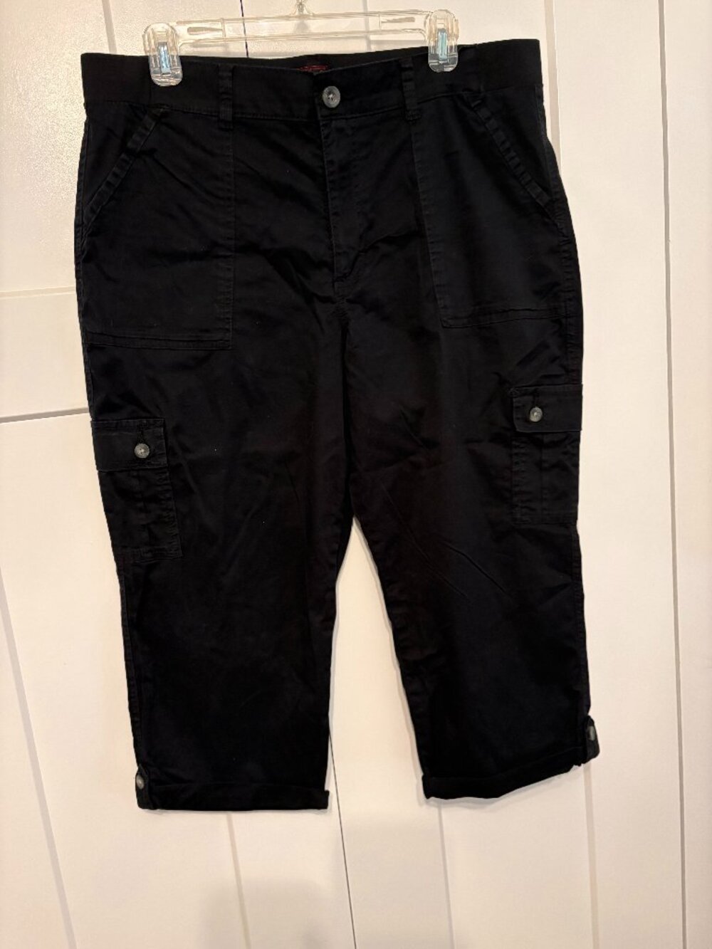 EUC Lee Women's Ultra Lux Comfort with Flex-to-Go Cargo Capri Pant, sz 16